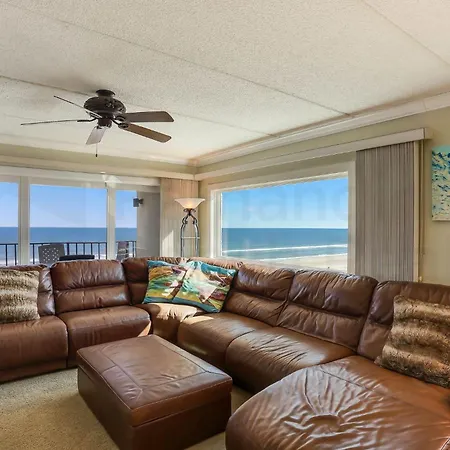 2 Bed/2 Bath Oceanfront South Facing Condo Sleeps 6. Beachfront Balcony & Pool.